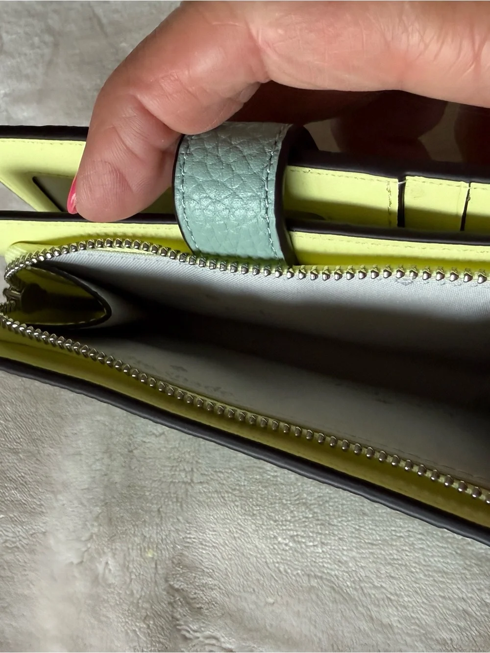 NEW Kate Spade Pebbled Leather Wallet
